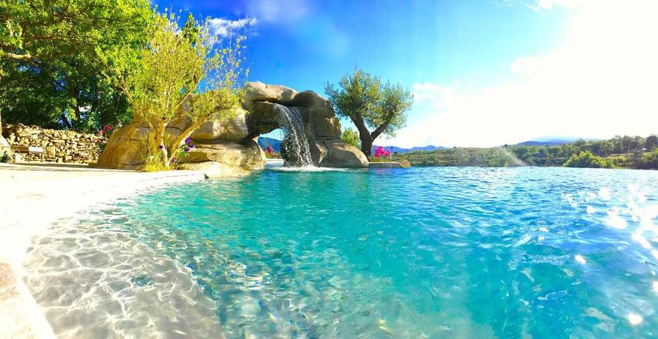 Gîte pour 8 personnes, avec jardin et sauna ainsi que piscine et vue à Bédarieux - 3