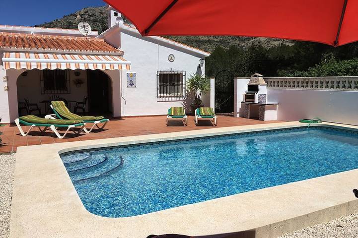 Villa für 4 Personen, mit Garten - 1