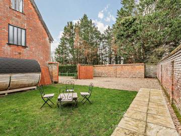 Cottage for 4 People in Tibenham, Norfolk, Photo 2
