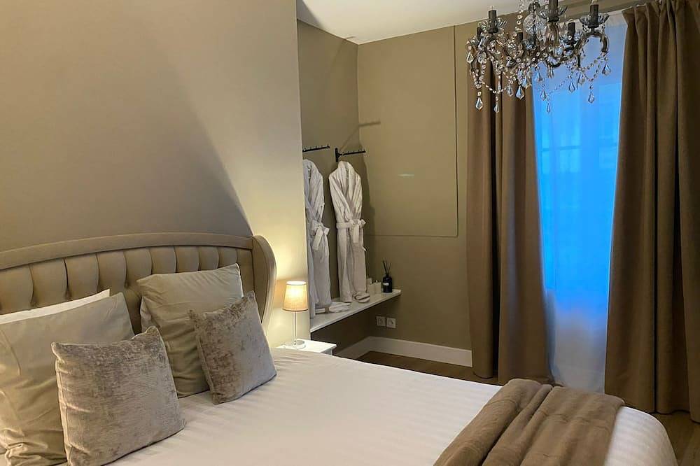 Entire apartment, A cocoon in the city: a chic and elegant Spa room in Saint-Aquilin-de-Pacy, Évreux region