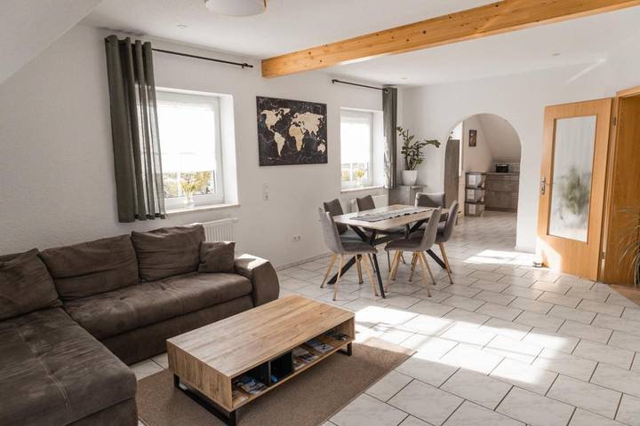 Ferienwohnung für 6 Personen, mit Balkon und Ausblick, kinderfreundlich - 1