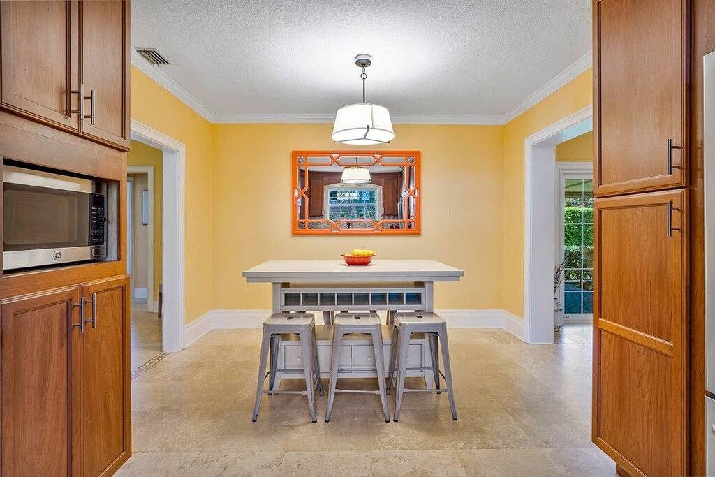 3Br mit beheiztem Salzwasserpool, Whirlpool, Grill, zu Fuß zum Atlantic Ave & Beach! in Delray Beach, Palm Beach County