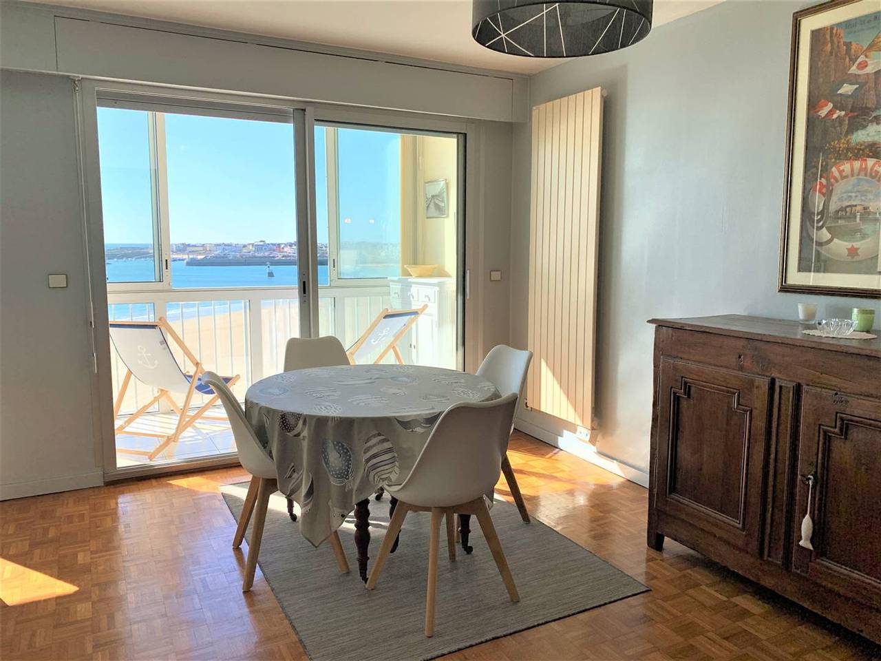 Entire apartment, Quiberon - 1Br 50m² beachfront, parking, pets allowed in Quiberon, Côte des Mégalithes