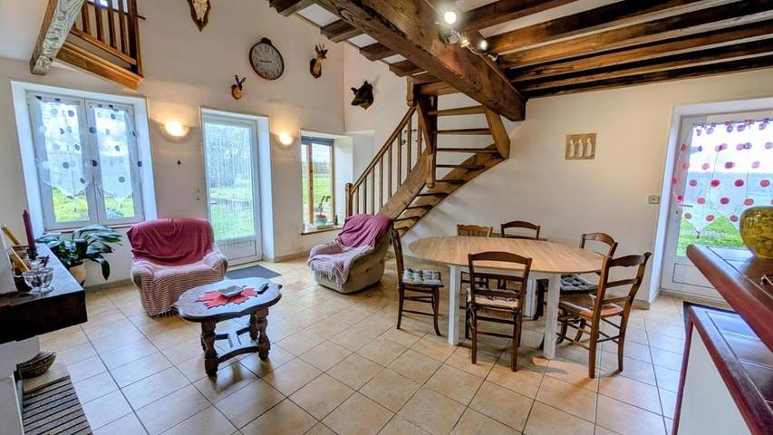 Location de vacances pour 6 personnes, avec jardin, animaux acceptés dans Bussière-Boffy