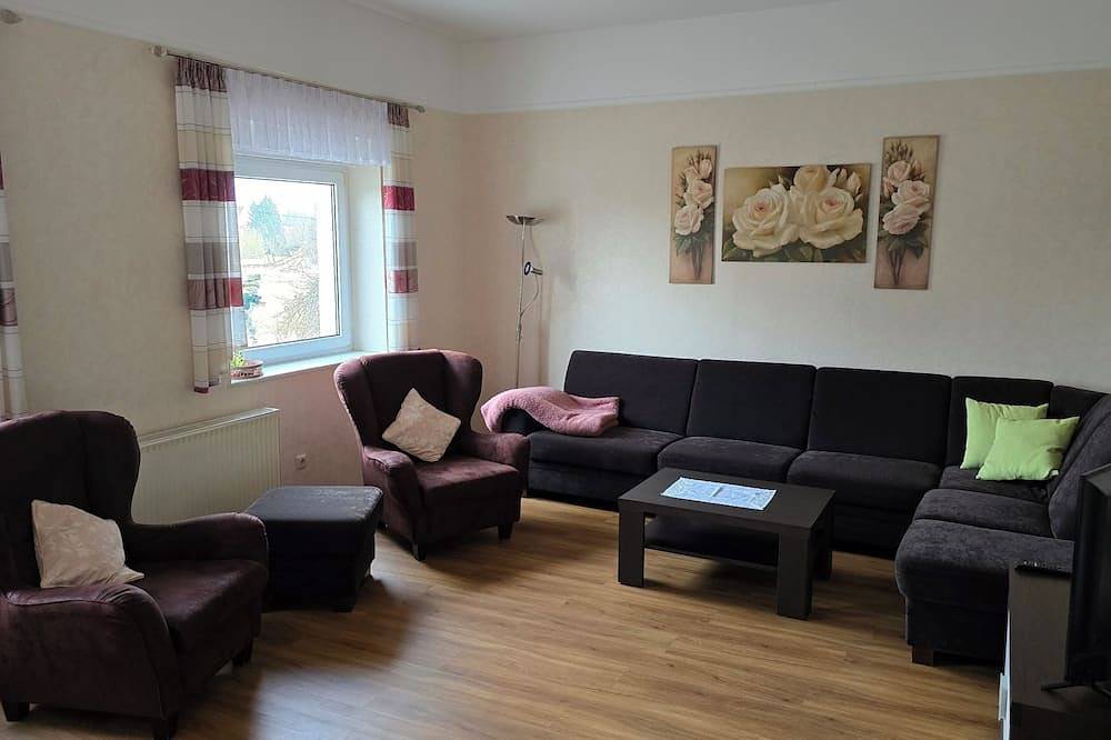 Ganze Wohnung, Pachow‘s Eichenhof Ferienwohnung & Hofladen in Lohsa, Lausitzer Seenland