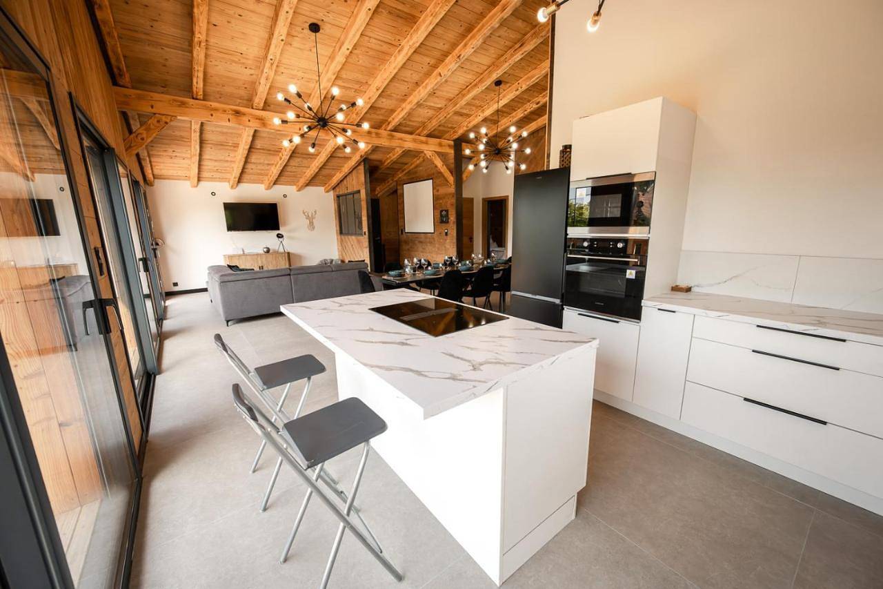 Chalet authentique - Au cœur des Quatre Lacs in Lac de Narlay, Le Frasnois