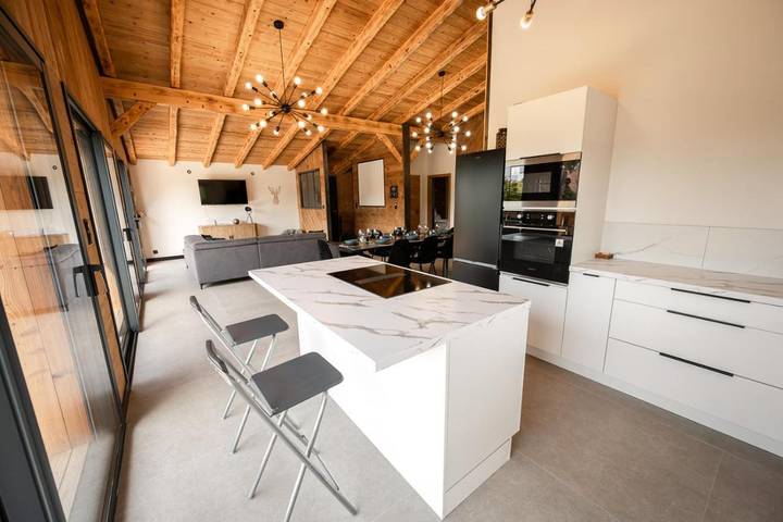 Gîte pour 8 personnes, avec balcon et vue dans Belvédère des 4 lacs - 3