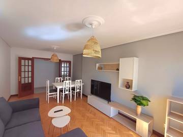 Casa Rural para 6 Personas en Sarria, Reserva da Biosfera Ribeira Sacra e Serras do Oribio e Courel, Foto 4