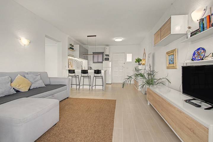 Entire apartment, Vacation Apartment 'Live San Marcos' with Sea View, Private Terrace and Wi-Fi in San Marcos, North Tenerife