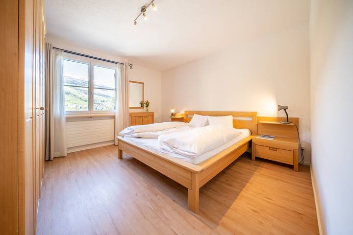 Ganze Wohnung, 3202 Wunderschöne, frisch renovierte Wohnung mit viel Charme und moderner Optik in Vulpera, Tarasp