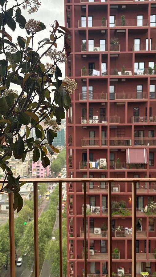Apartament wakacyjny dla 4 osób, z Balkon i Taras oraz Ogród i Widok w Tirana