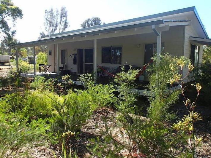 Cottage for 4 people, with garden and terrace in Western Australia