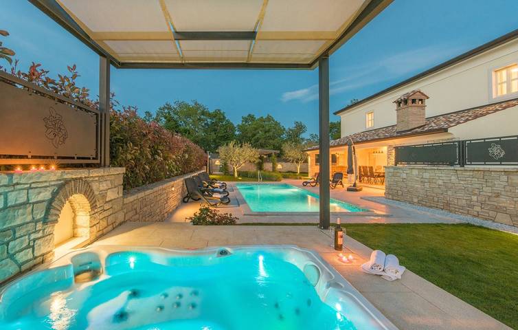 Ferienhaus für 8 Personen, mit Pool und Garten in Nova Vas - 3