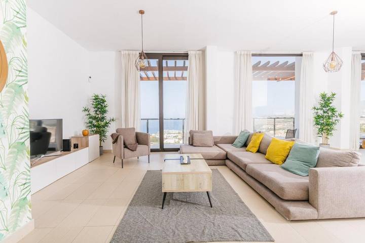 Villa für 9 Personen, mit Ausblick und Garten sowie Pool in Adeje - 2