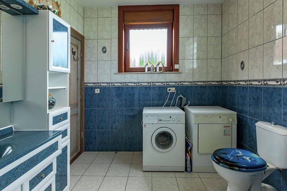 Ruime gezinswoning in Nieuwkerke, Heuvelland