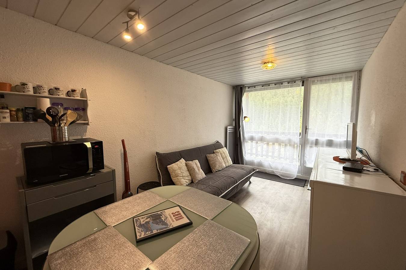 Ganze Wohnung, Ferienwohnung für 4 Personen mit Terrasse in Vars, Briançon und Umgebung