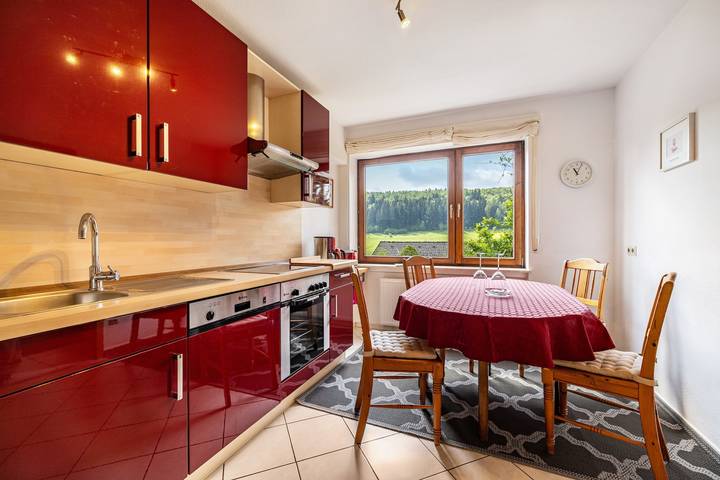 Ganze Wohnung, Apartment „Haus Wacholderheide“ mit privater Terrasse, Garten und Wlan in Onstmettingen, Albstadt