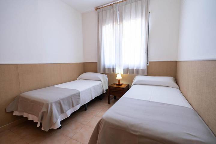 Apartahotel para 3 personas, con Balcón y Terraza además de Jardín y Piscina para niños en Costa Dorada