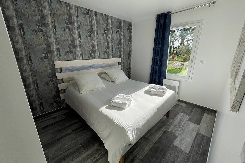 \"Les  Rudali\"  Villa \"New Port\"  Maison neuve  4* avec piscine  pour 6 Personnes in Chambon (Charente-Maritime), Région de Rochefort