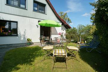 Ferienwohnung für 2 Personen, mit Garten in Bergen auf Rügen und Umgebung