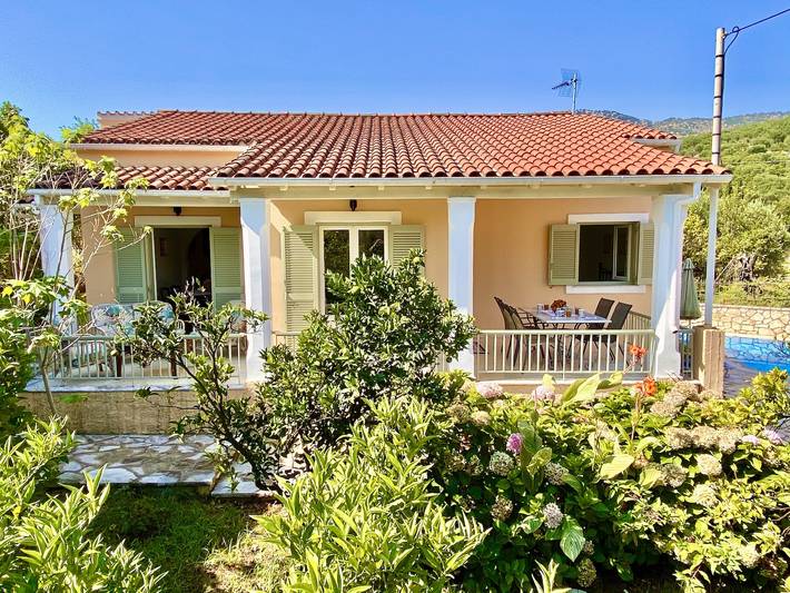 Location de vacances pour 7 personnes, avec jardin dans Kassiopi - 3