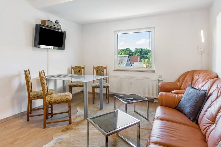 Ganze Wohnung, Apartment 'Fewo-Holzland' mit Gemeinschaftsgarten und Wlan in Tautenhain, Saaleland