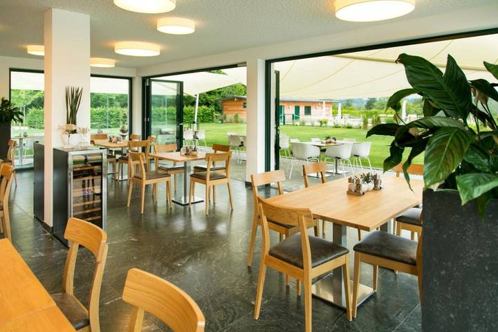 Ferienanlage für 2 Personen, mit Terrasse und Garten sowie Pool in Österreich - 4