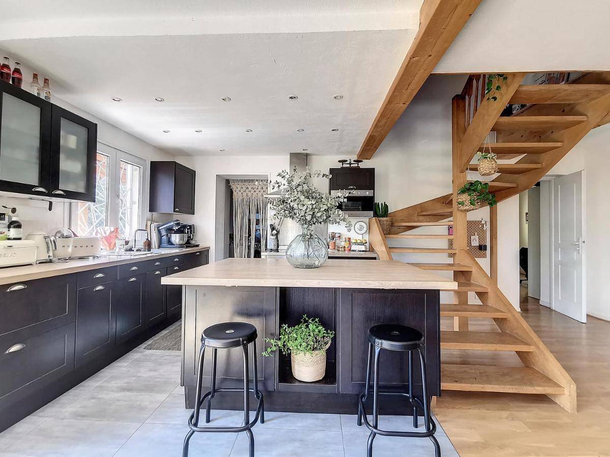 Three-Bedroom Villa in Colomars, Côte méditerranéenne (France)