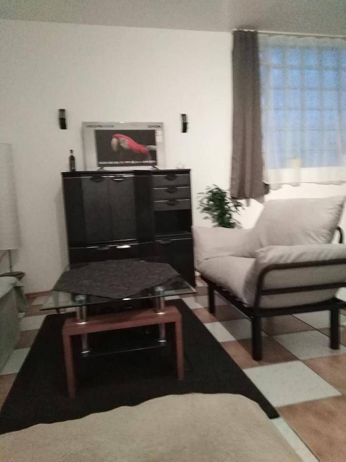 Ganze Wohnung, One-Bedroom Apartment in Saarlouis, Mosel-Saar