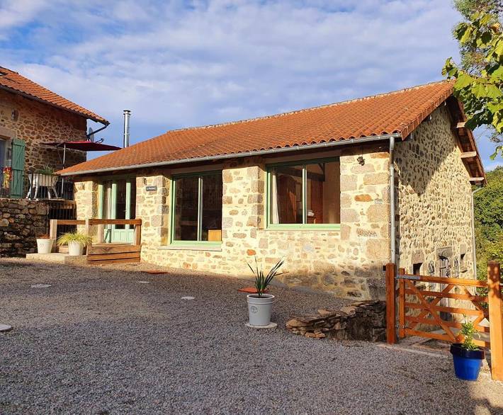 Location de vacances pour 4 personnes, avec jardin à Saint-Mathieu - 2
