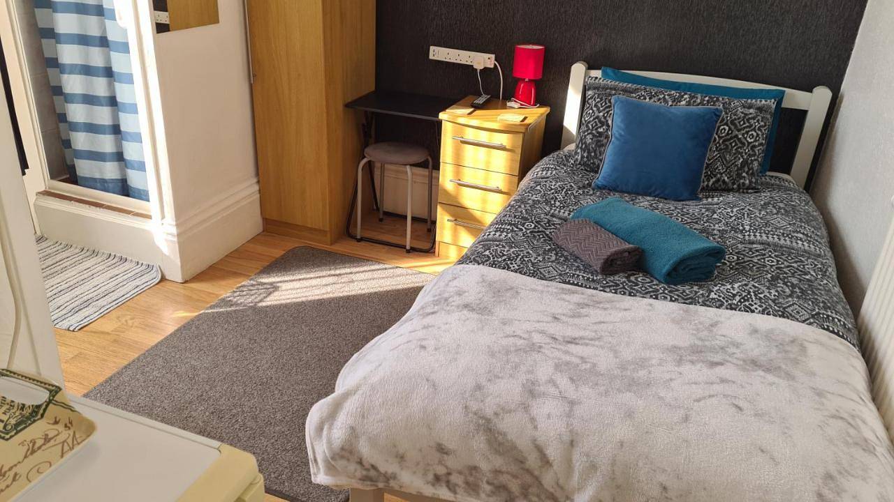 Sunnyside Hotel in Great Yarmouth, The Broads