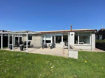 Bungalow für 5 Personen, mit Terrasse und Garten, mit Haustier in Callantsoog