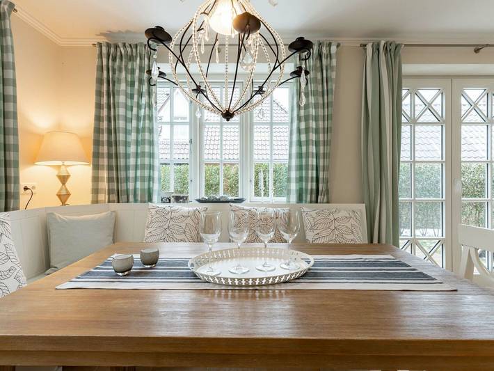 Ferienhaus für 5 Personen, mit Garten und Terrasse in Borgsum - 3