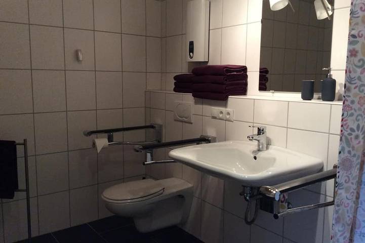 Ferienwohnung für 4 Personen, mit Garten und Terrasse in Roßbach - 4