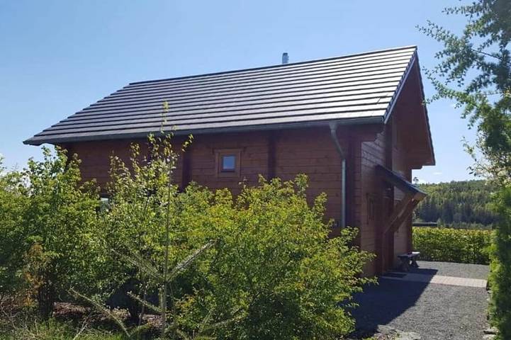Ferienhaus für 8 Personen, mit Terrasse und Garten sowie Sauna