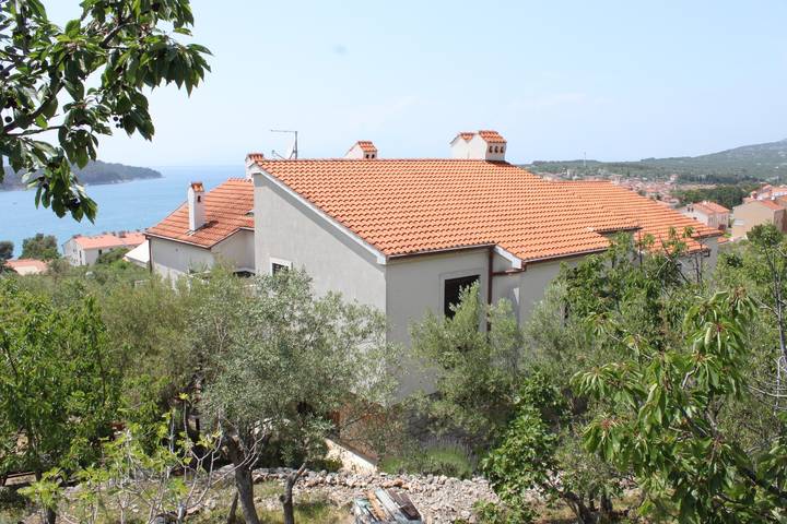 Ganze Wohnung, 1-Zimmer-Ferienwohnung mit Terrasse Cres A-7876-a in Cres Stadt, Cres