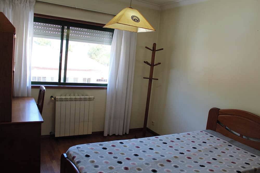 Ganze Wohnung, Excellent 4-bedroom apartment located 800m from the beach with sea views. in Castelo do Neiva, Viana do Castelo Distrikt