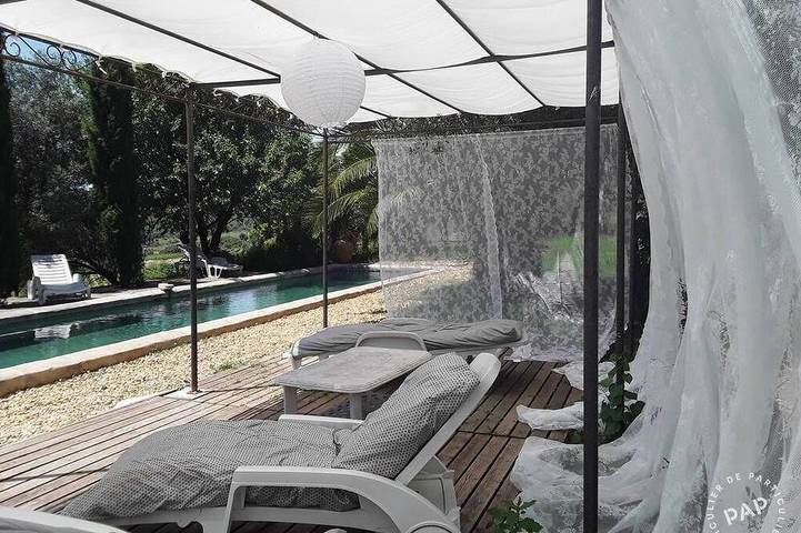 Maison de vacances pour 8 personnes, avec terrasse ainsi que piscine et jardin, animaux acceptés