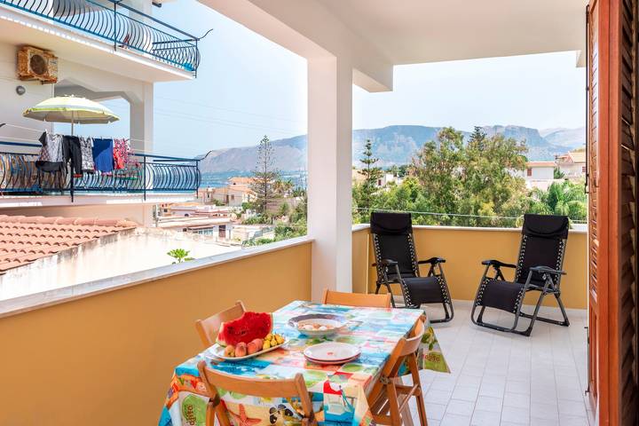 Gîte pour 5 personnes, avec balcon à Trappeto - 4
