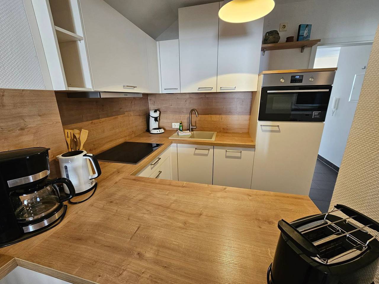 Hel leilighet, Wohnung mit 3 Schlafzimmern u.2 Bädern. Geeignet für 2 Familien und 2 Paare. in Ostseebad Binz, Binz