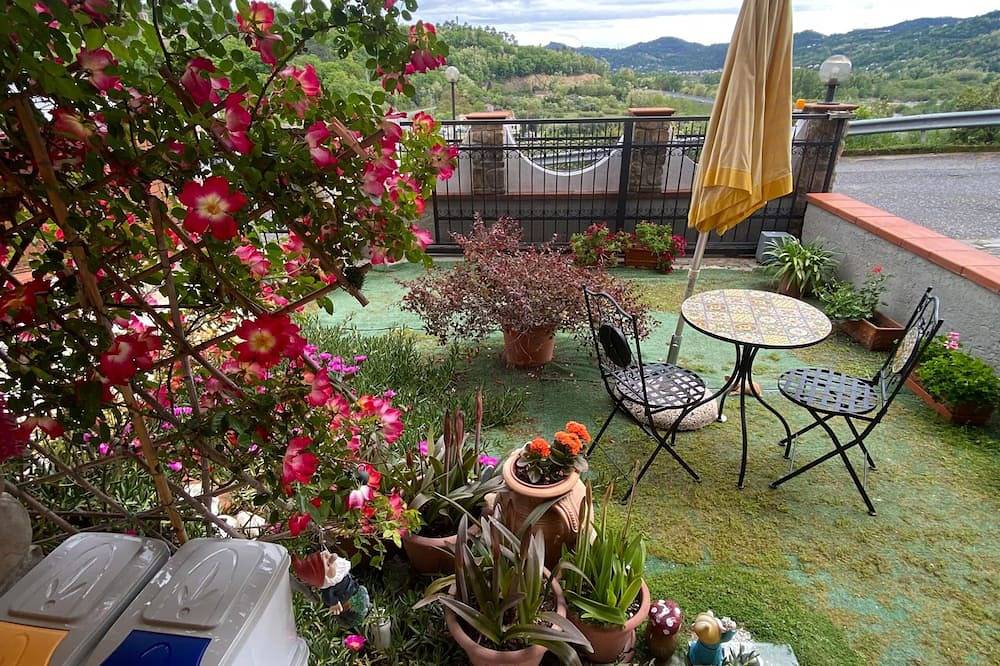 Ganze Wohnung, Cozy and modern apartment in Podenzana, Val di Magra