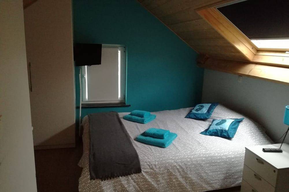 Appartement entier, Logement en duplex, 9 pers. 1/2 h de Bruxelles in Wavre, Province du Brabant wallon