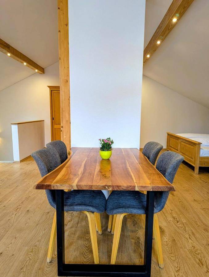 Ferienwohnung für 4 Personen, mit Balkon und Ausblick in Hausham - 2