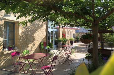 Chambre d’hôte pour 2 personnes, avec piscine et jardin dans le Lot-et-Garonne