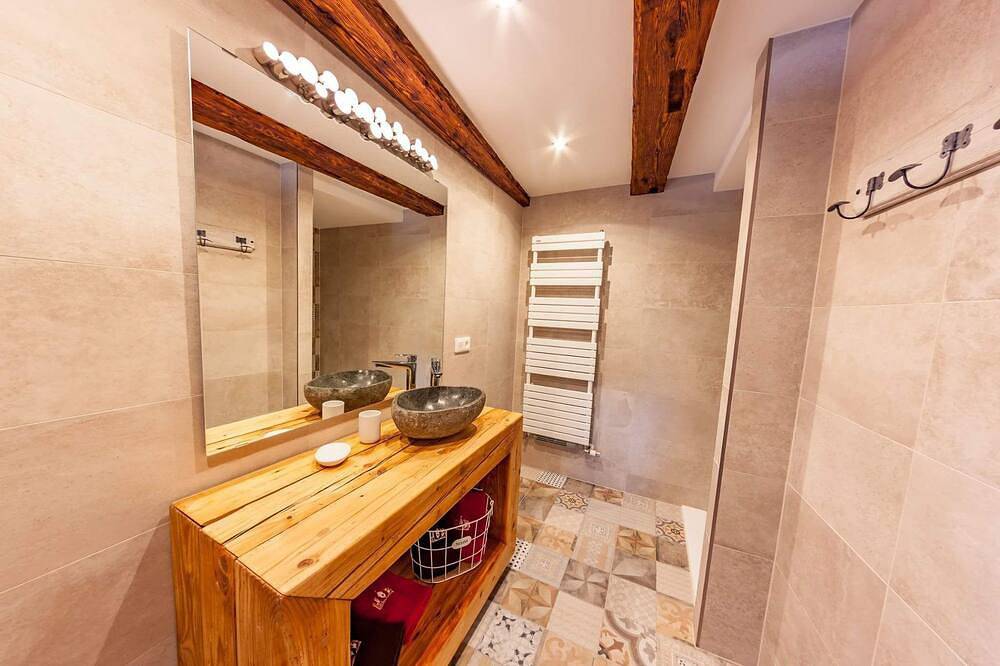 Apartamento entero, Casa de las Historias - 4 personas \"vino\" - Billar in Kientzheim, Parque natural regional de los Ballons des Vosges