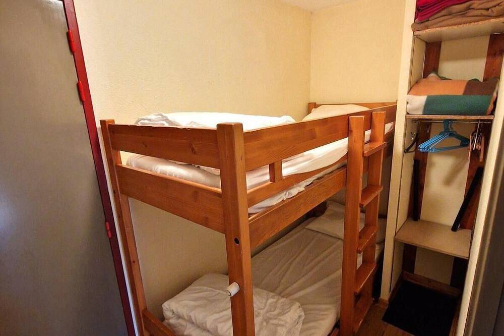 Ganze Wohnung, 250m bis zum stadtzentrum, 5te Etage, balkon, fernseher, schließfach für die skier, 37m², Valfréjus in Valfréjus, Modane