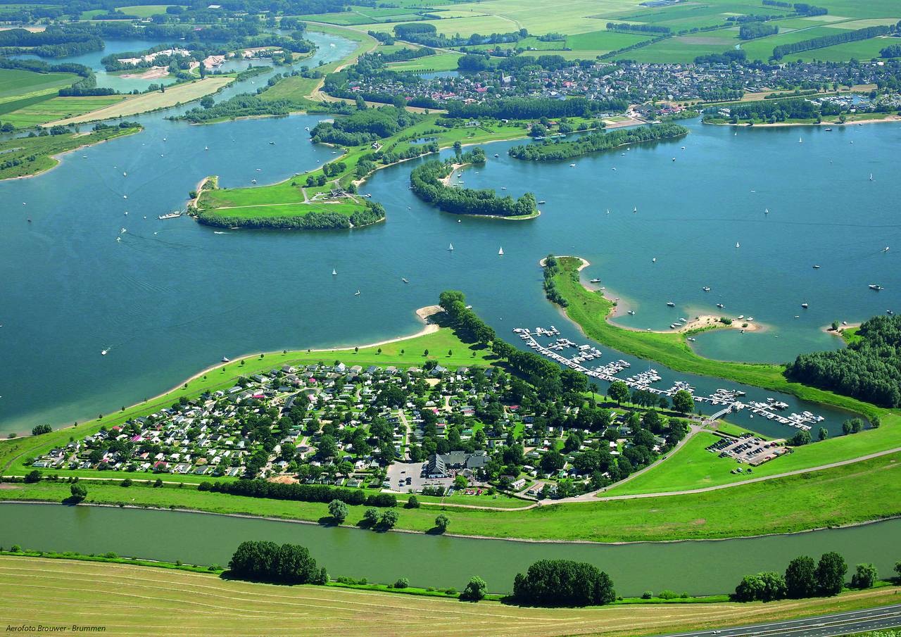 Recreatiepark de Veerstal — Typ A: Basis Chalet für 4 Personen in IJssel
