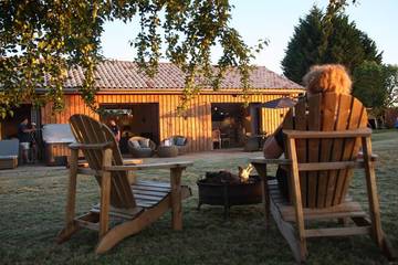 Agritourisme pour 2 personnes, avec jacuzzi ainsi que terrasse et jardin en Gironde