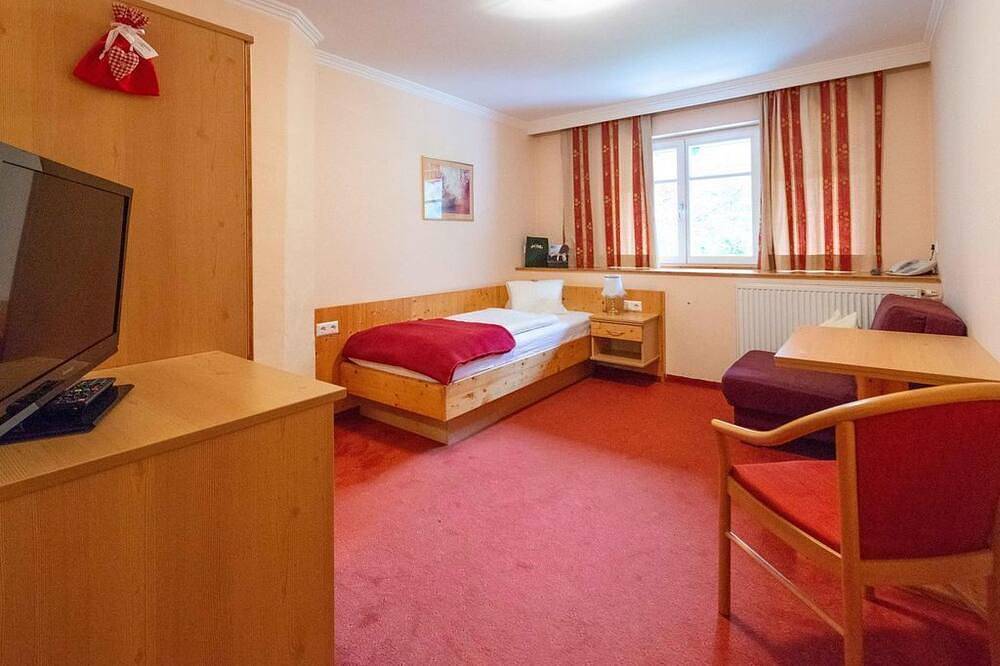 Einbettzimmer mit Frühstück - Landhotel Pacher in Obervellach, Lieser-Maltatal