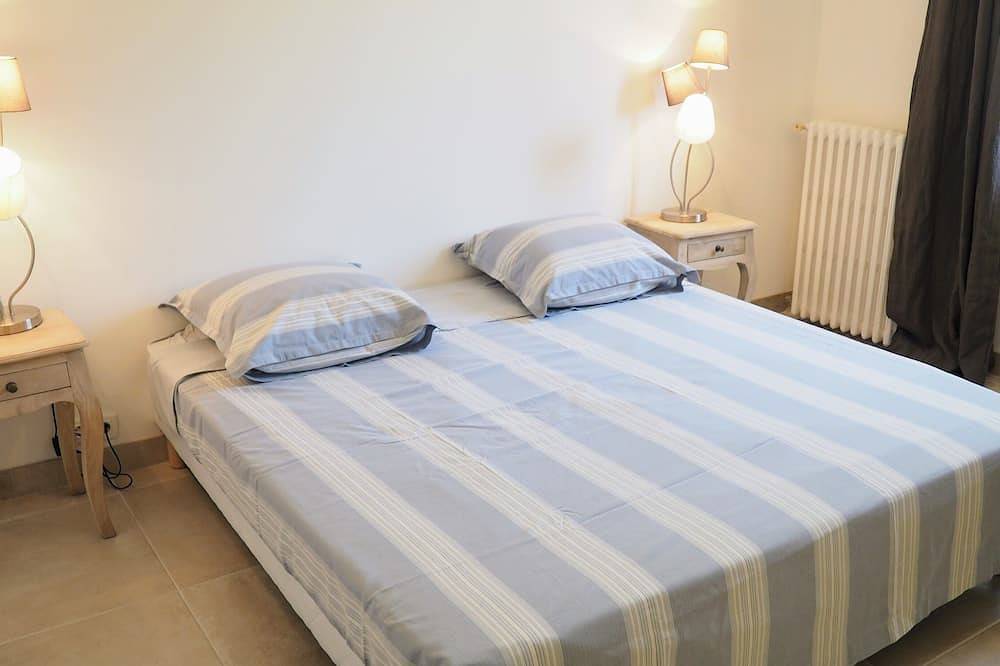 Villa 10mn de Cassis, vue dominante sur les vignes in Roquefort-la-Bédoule, Région de Marseille